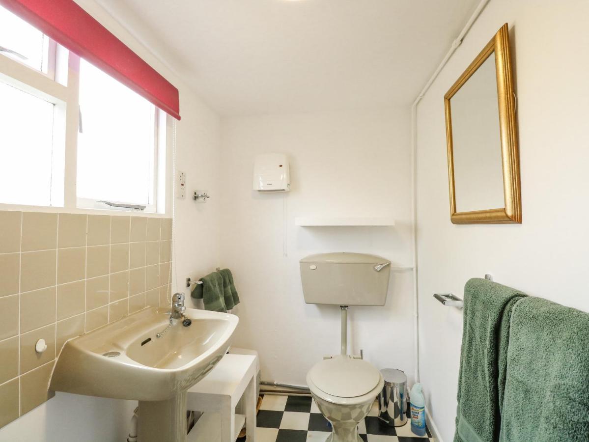 Cygnus Boathouse Villa South Walsham Bagian luar foto